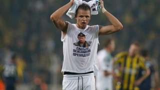 Russian Soccer Player Trolls Turkish Opponents With Vladimir Putin Shirt